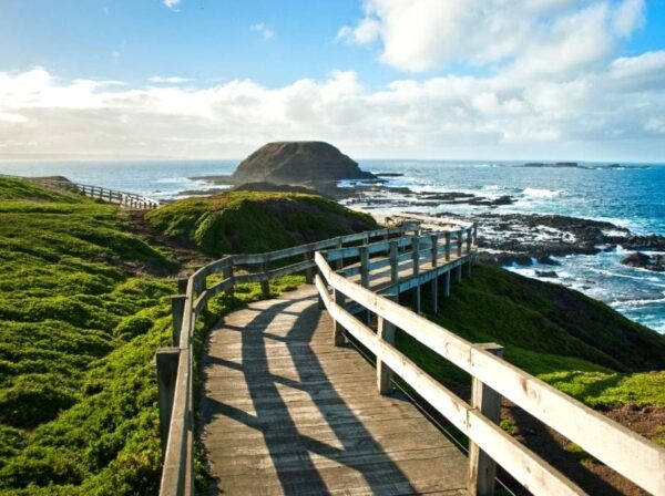 Waterline Trail: Coastal Walk and Scenic Views