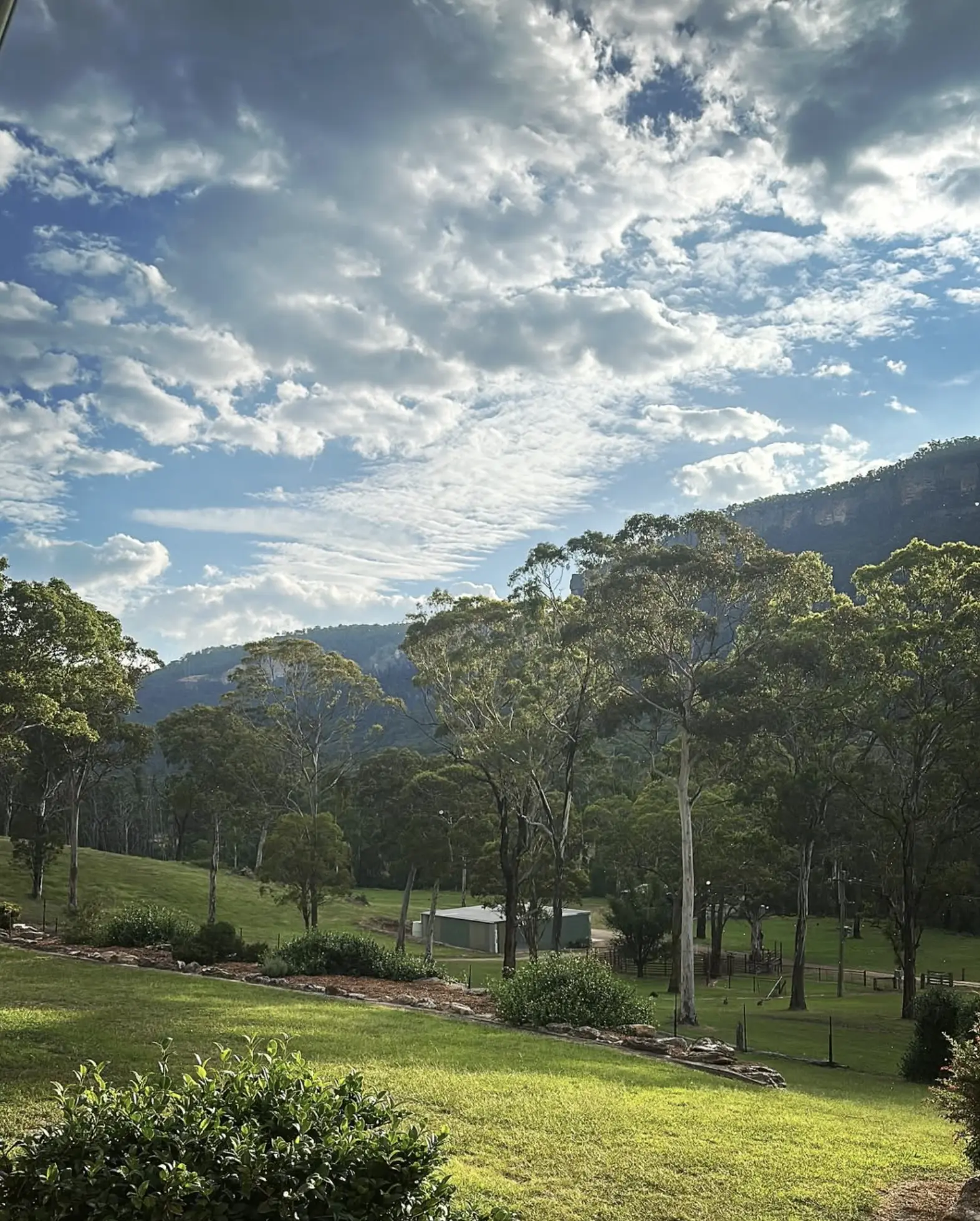 how to get to the blue mountains from sydney